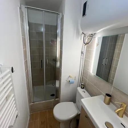 Cosy à 200m De La Mer! Saint-Raphaël