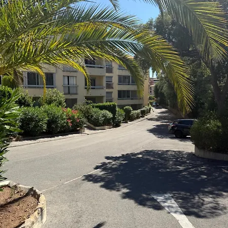 Cosy à 200m De La Mer! Saint-Raphaël